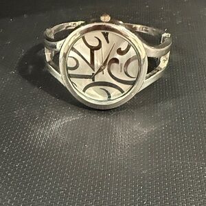 Silver Swirl Design Watch